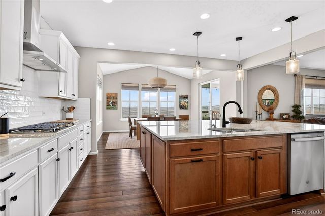 7368 S Yantley Way, Aurora, CO 80016