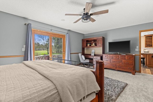 359 Pinehurst DRIVE, Nekoosa, WI 54457