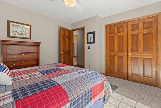 359 Pinehurst DRIVE, Nekoosa, WI 54457