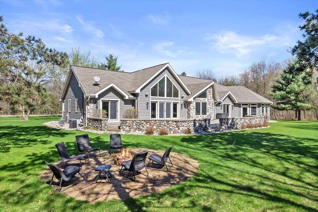 359 Pinehurst DRIVE, Nekoosa, WI 54457