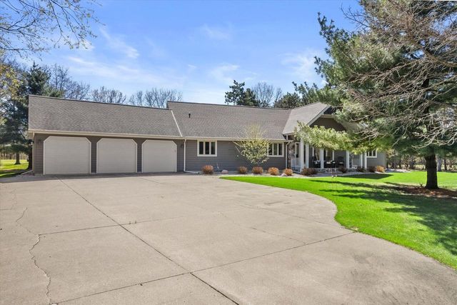 359 Pinehurst DRIVE, Nekoosa, WI 54457