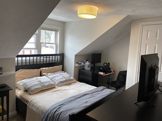 834 Main 834, Melrose, MA 02176