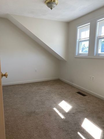 834 Main 834, Melrose, MA 02176