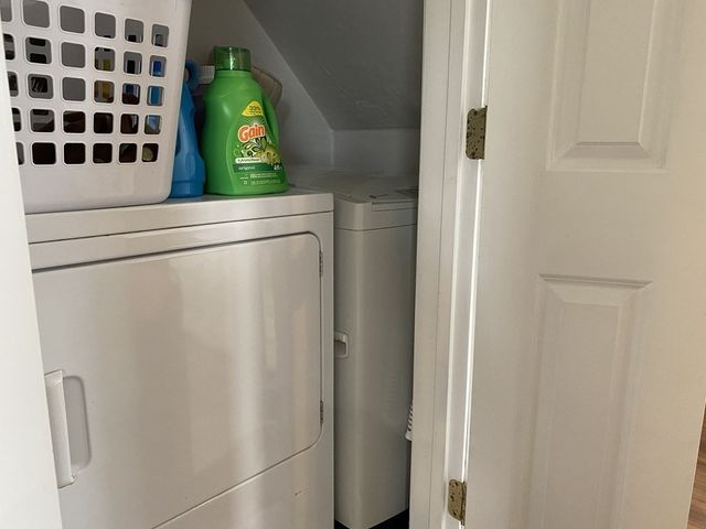 834 Main 834, Melrose, MA 02176