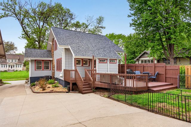 1447 48th Street, Des Moines, IA 50311
