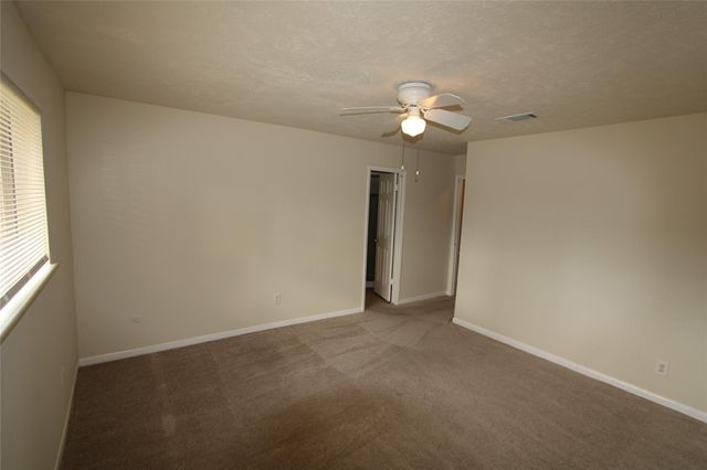 9846 Sagepike Drive, Houston, TX 77089