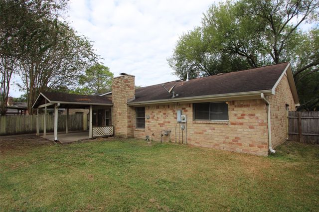 9846 Sagepike Drive, Houston, TX 77089