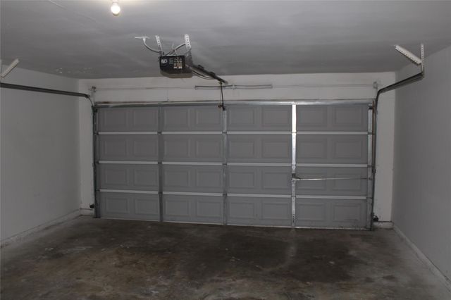 9846 Sagepike Drive, Houston, TX 77089