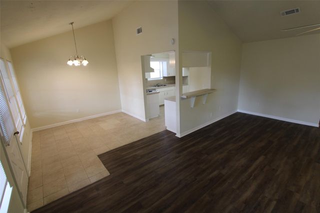 9846 Sagepike Drive, Houston, TX 77089
