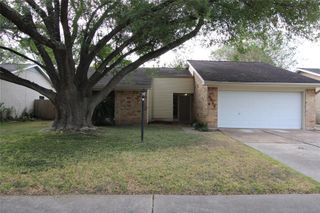 9846 Sagepike Drive, Houston, TX 77089