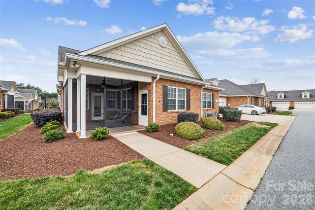 8310 Glacier Drive, Denver, NC 28037