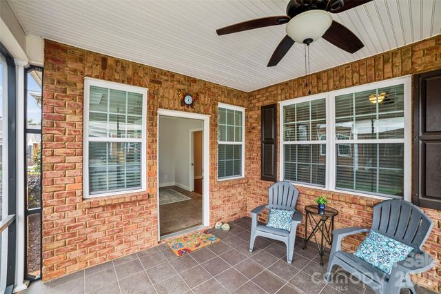 8310 Glacier Drive, Denver, NC 28037