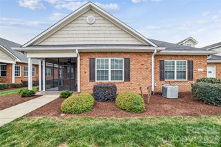 8310 Glacier Drive, Denver, NC 28037