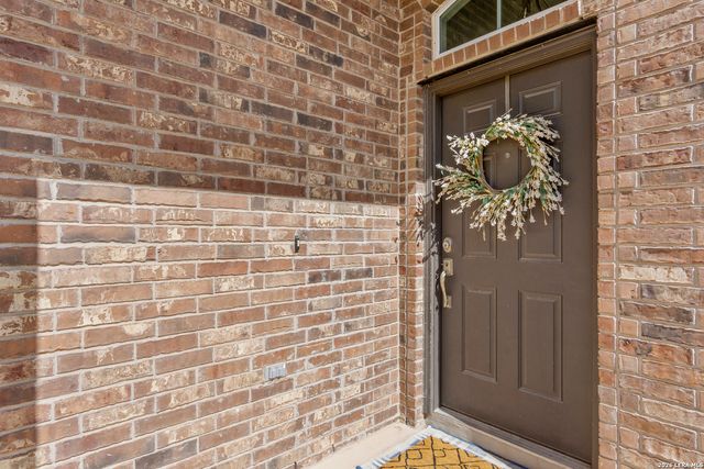 8818 CREAGER CYN, San Antonio, TX 78254