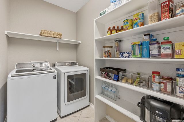 8818 CREAGER CYN, San Antonio, TX 78254