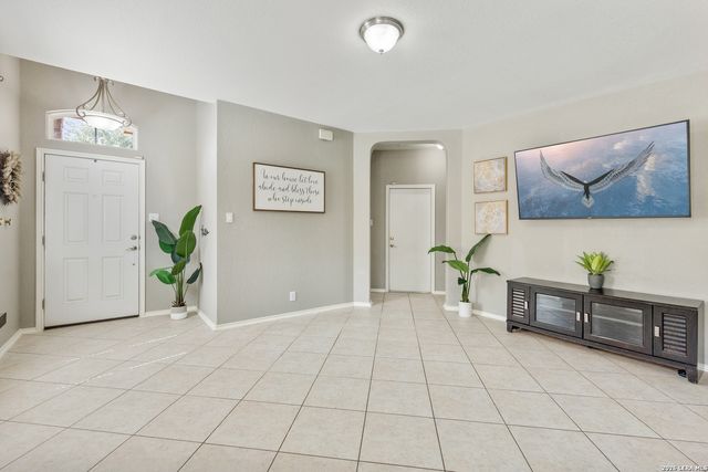 8818 CREAGER CYN, San Antonio, TX 78254