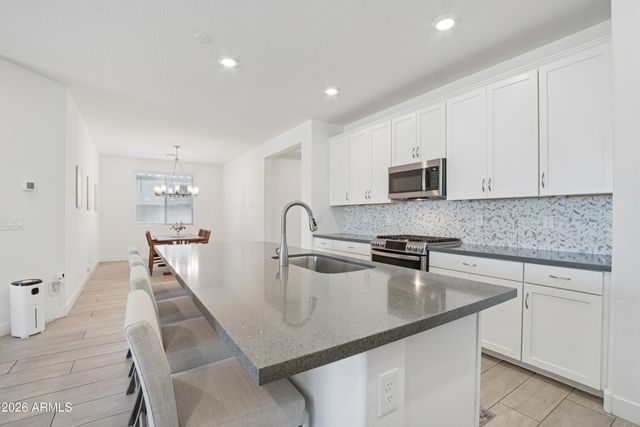 17214 W DAHLIA Drive, Surprise, AZ 85388