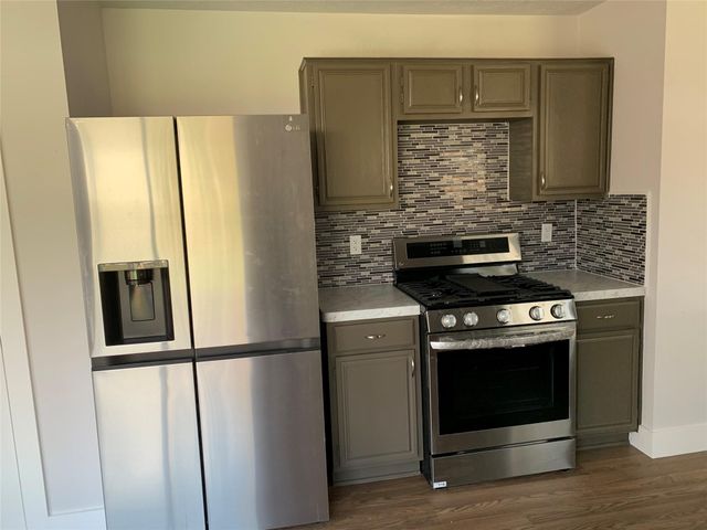 22506 Willow Branch Lane, Tomball, TX 77375