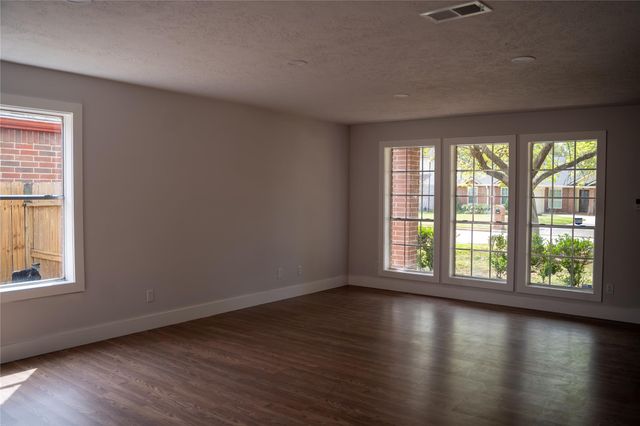 22506 Willow Branch Lane, Tomball, TX 77375