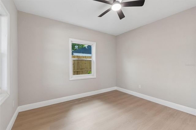 3912 W PINE STREET, Tampa, FL 33607
