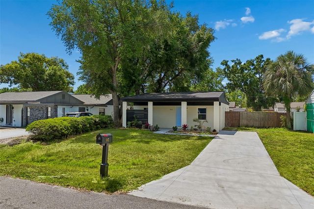 3912 W PINE STREET, Tampa, FL 33607