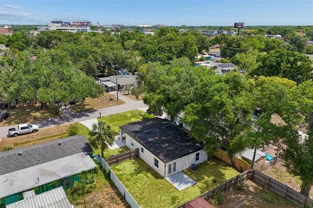3912 W PINE STREET, Tampa, FL 33607