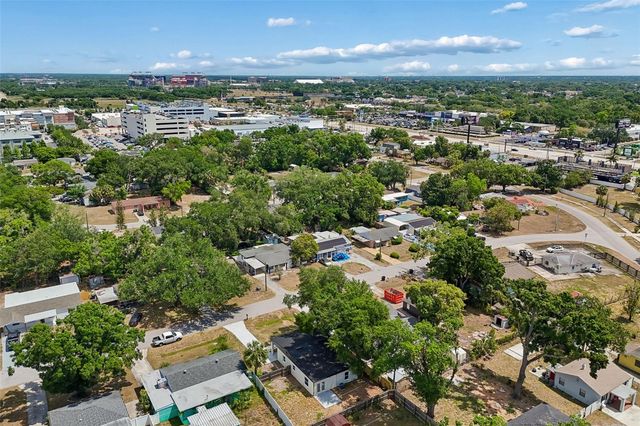 3912 W PINE STREET, Tampa, FL 33607