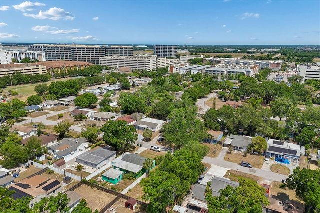 3912 W PINE STREET, Tampa, FL 33607