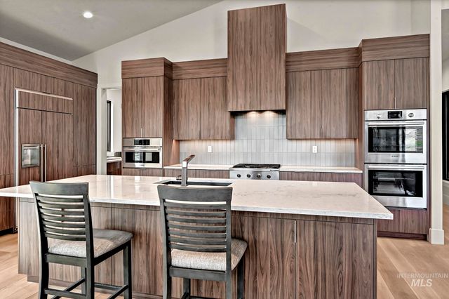 1281 E Chardie Road, Boise, ID 83702