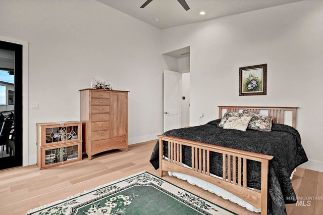 1281 E Chardie Road, Boise, ID 83702