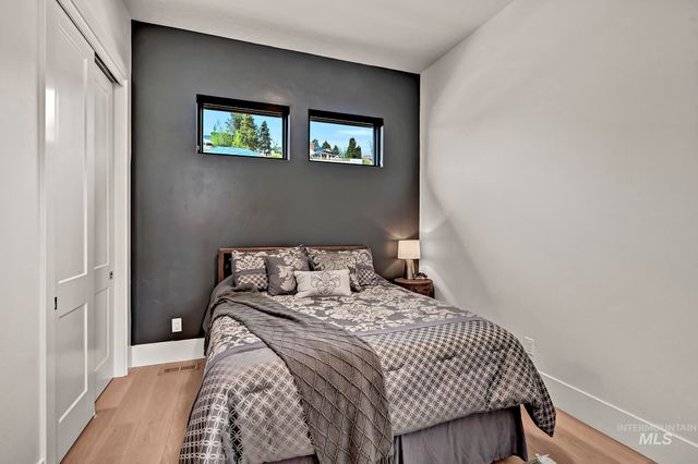 1281 E Chardie Road, Boise, ID 83702