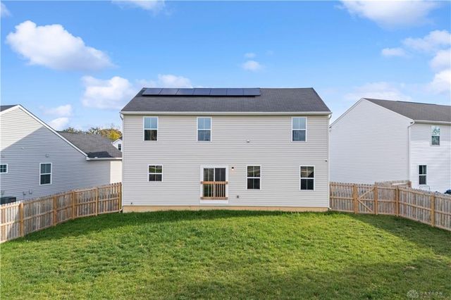 166 Chesapeake Circle, Springfield, OH 45505