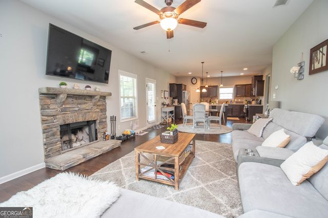 7 Ponder Place, Newnan, GA 30265
