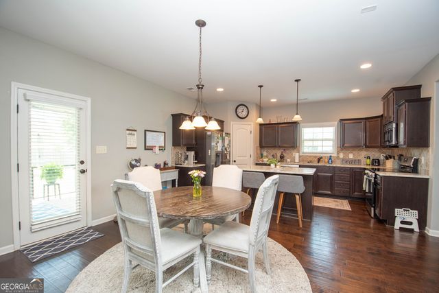 7 Ponder Place, Newnan, GA 30265