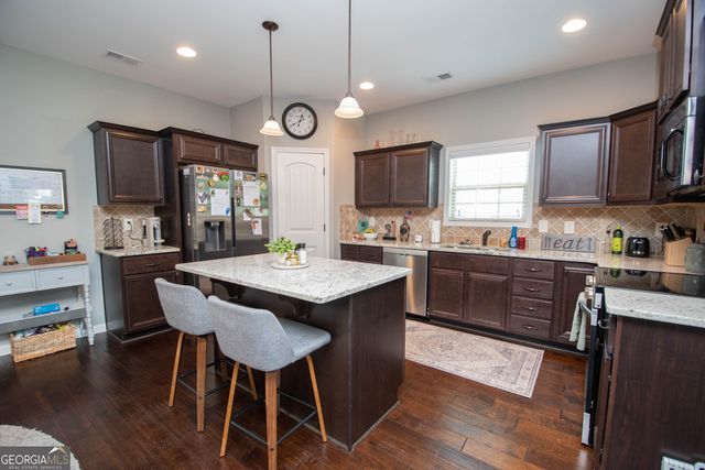 7 Ponder Place, Newnan, GA 30265