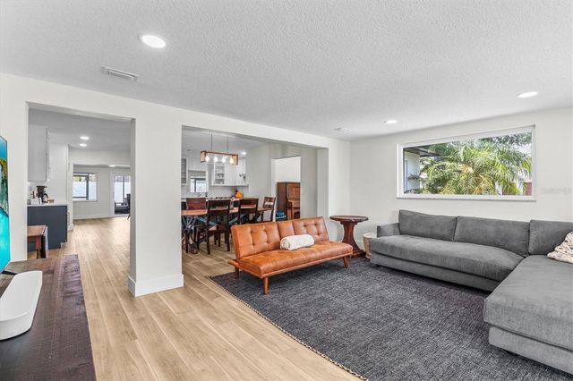 628 ONTARIO AVENUE, Tampa, FL 33606