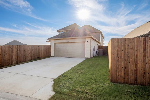 268 Bassett Hall Road, Fate, TX 75189