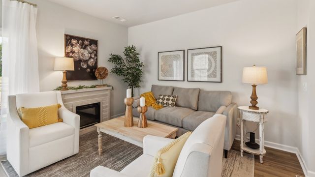 709 Ashbrook Drive, Lebanon, TN 37087