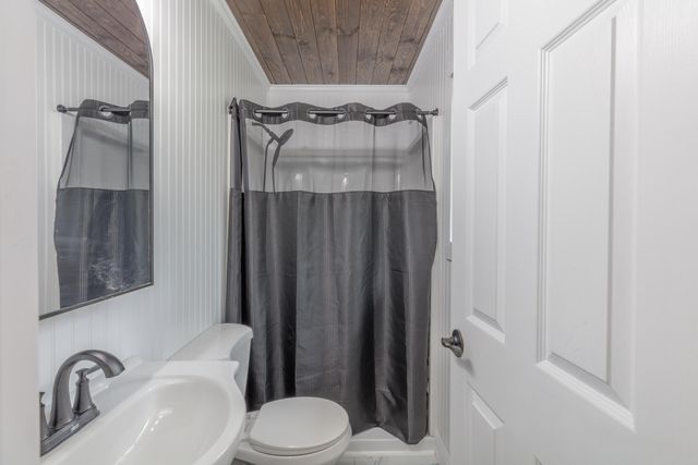 1157 Boy Scout Road, Hixson, TN 37343