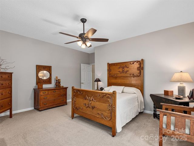 306 Croydon Drive, Hendersonville, NC 28791