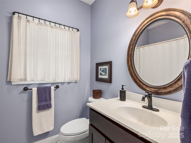 306 Croydon Drive, Hendersonville, NC 28791