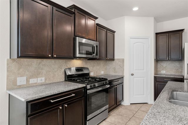 13901 Cantata LN, Pflugerville, TX 78660