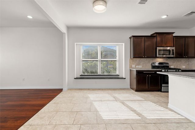 13901 Cantata LN, Pflugerville, TX 78660