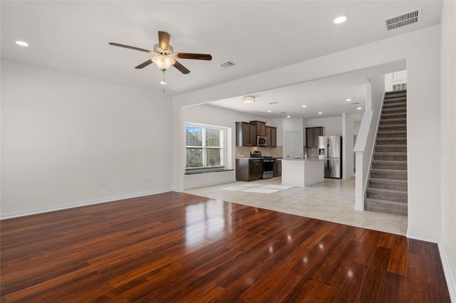 13901 Cantata LN, Pflugerville, TX 78660