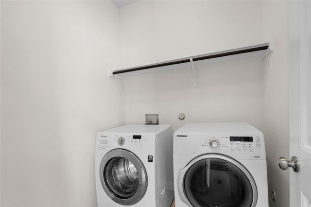 13901 Cantata LN, Pflugerville, TX 78660