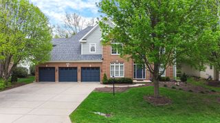 8709 Shade Tree Circle, Lakewood, IL 60014