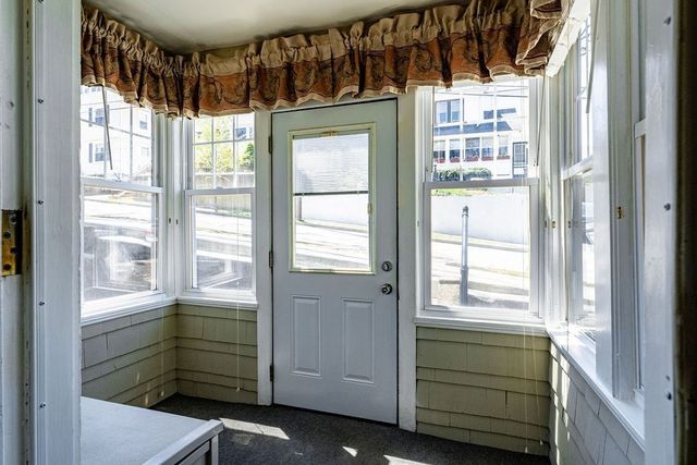 28 Sagamore Ave, Quincy, MA 02171