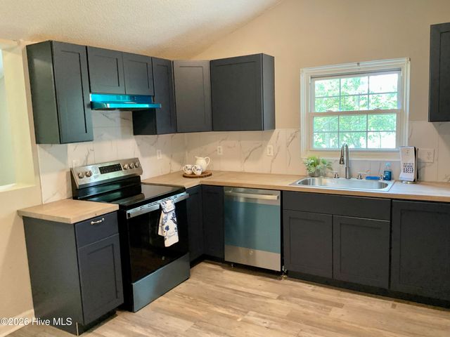 582 Saw Mill Road, Rocky Mount, NC 27801