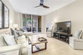 401 Bayfront PL # 3205, Naples, FL 34102