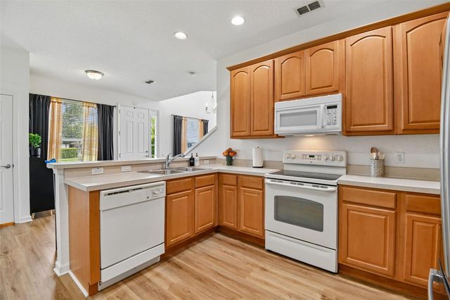 1208 SHALLCROSS AVE, Orlando, FL 32828